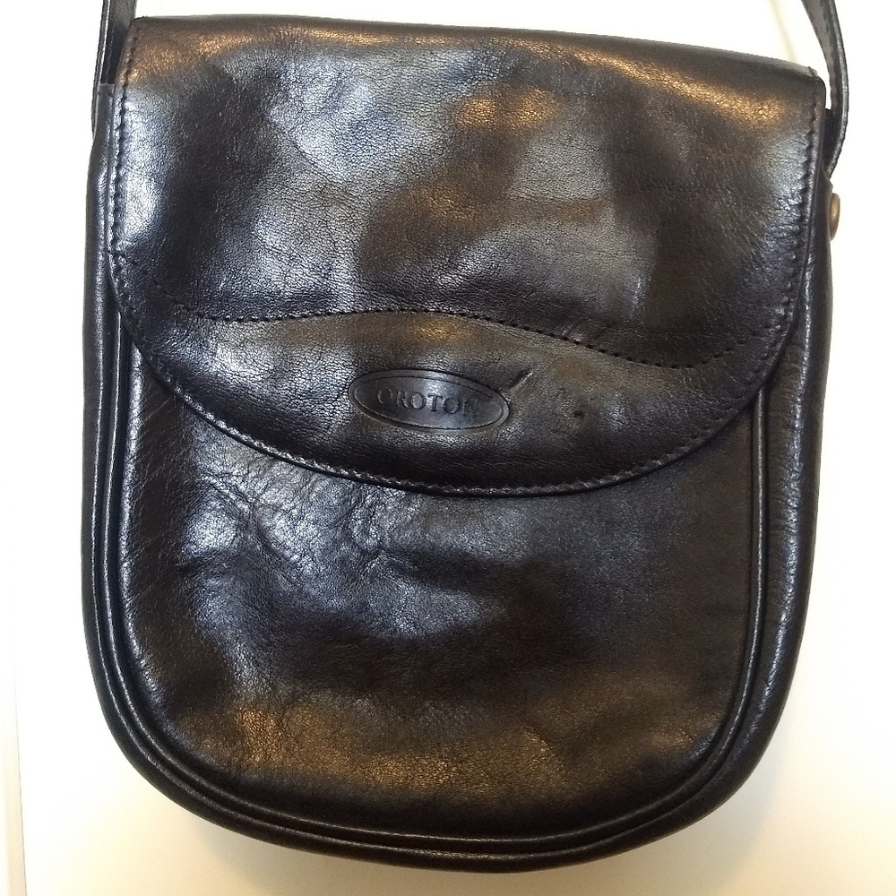 Oroton small black leather purse BNWT